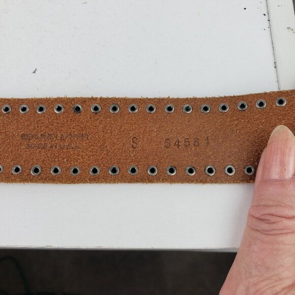 Forest and Culver Leather Belt Small - Picture 6 of 6